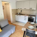 Marella Apartament *