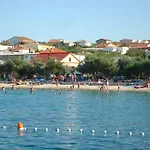 Apartament Marella *