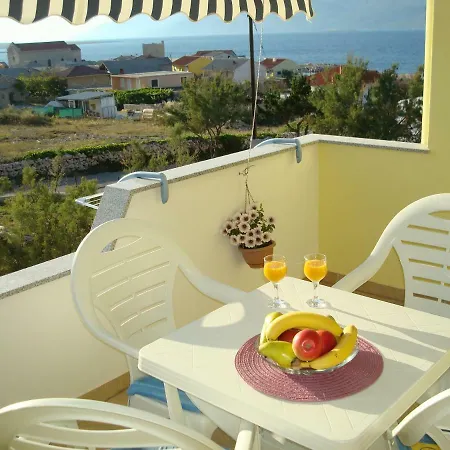 Apartment Marella Razanac