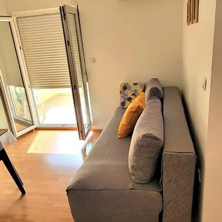 Marella Apartman Razanac